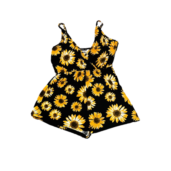 SHEIN Pants - SHEIN Sunflower Romper